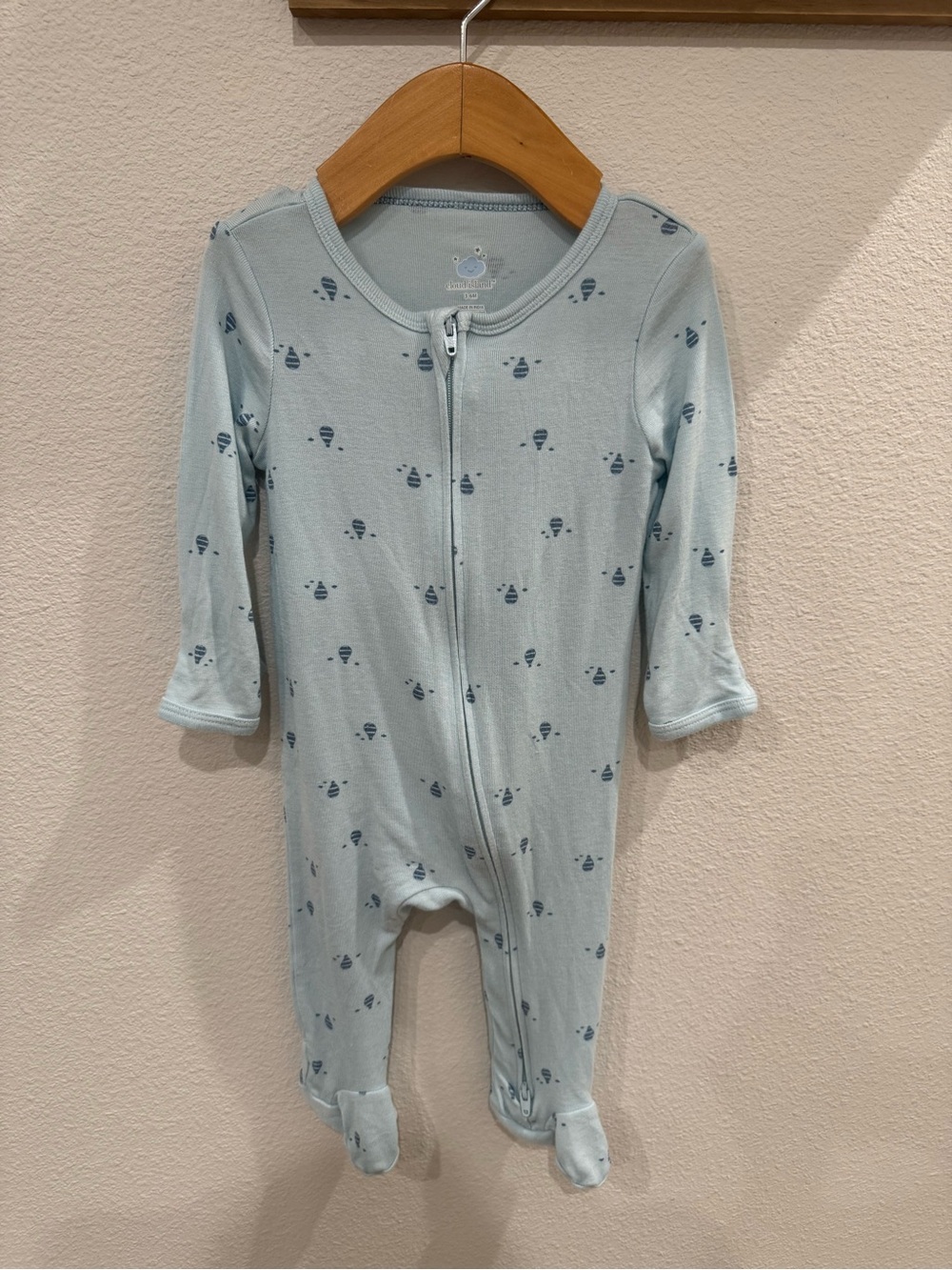 Cloud island sleeper  NWOT
